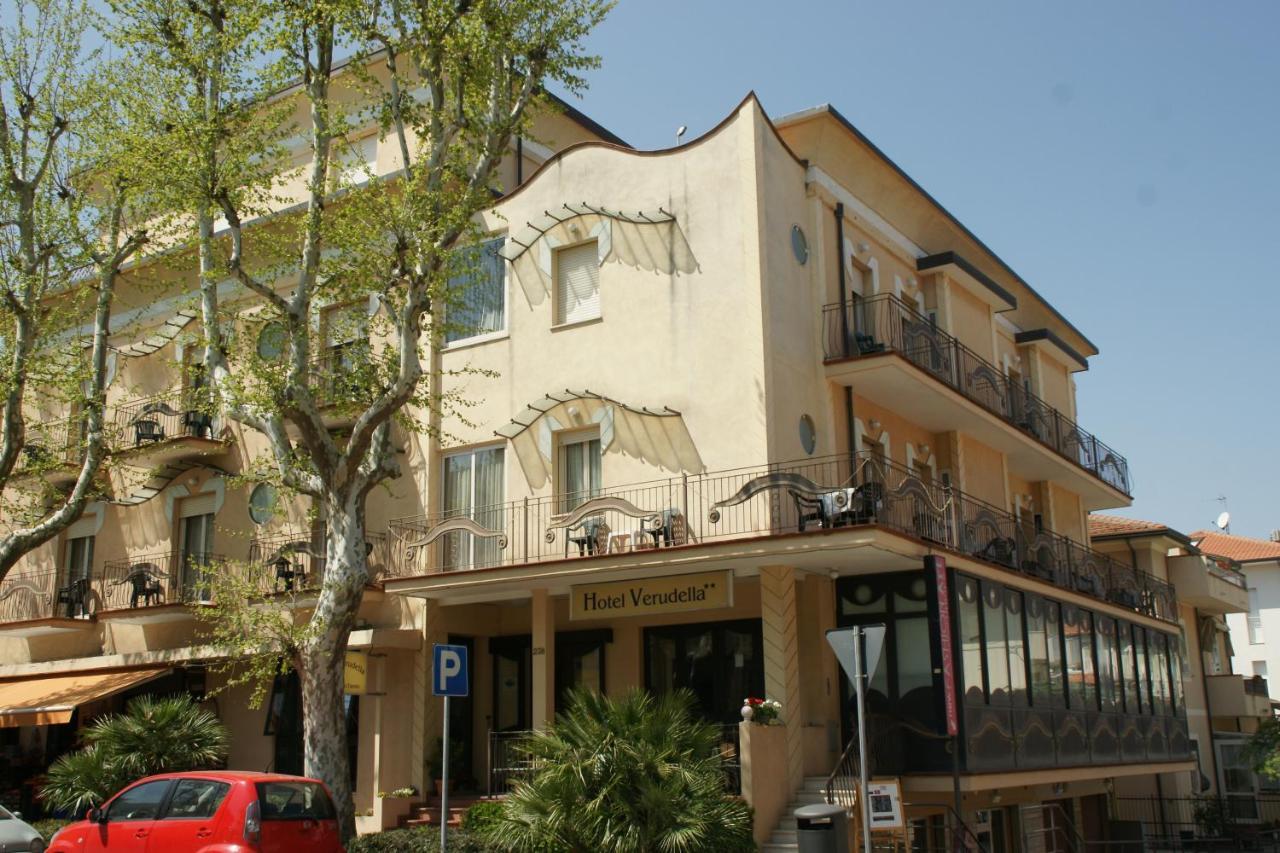 Hotel Verudella Rimini Esterno foto